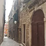 בית הארחה The Palace Mattiazzi שיבניק