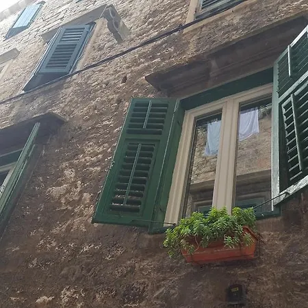 The Palace Mattiazzi Szybenik